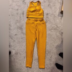 Yellow Textured Leggings